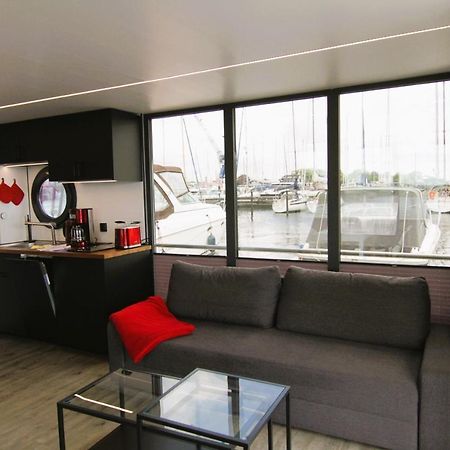Hausboot Fjord Nordstern Mit Dachterrasse In Schleswig Hotel Exterior photo