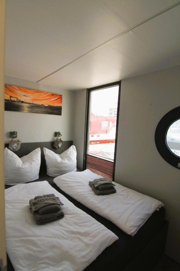 Hausboot Fjord Nordstern Mit Dachterrasse In Schleswig Hotel Exterior photo